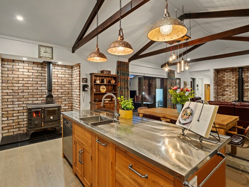 Exceptional – effortless, modern, views, nature64316063137283111