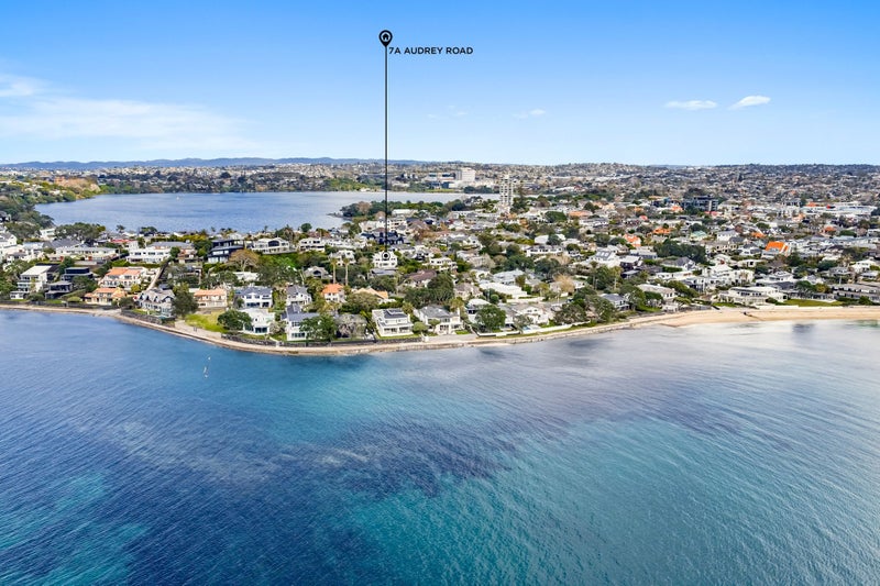 Sublime Substantial Landholding | Audrey Road64316360561410111