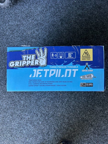 Jet Pilot The Gripper - Three-person towable64429000983043112