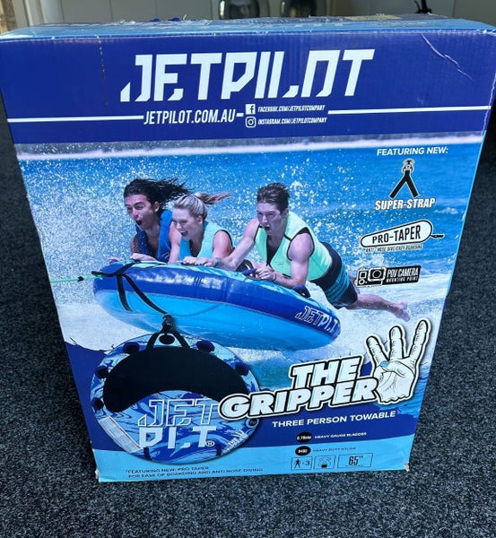 Jet Pilot The Gripper - Three-person towable64429000983043110