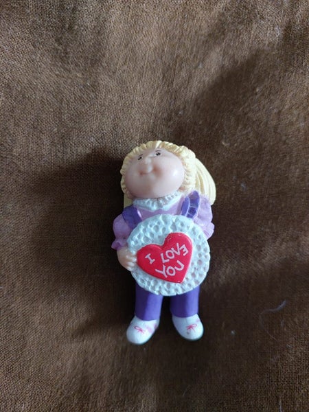 Vintage Cabbage Patch kid figurine Carousel 1