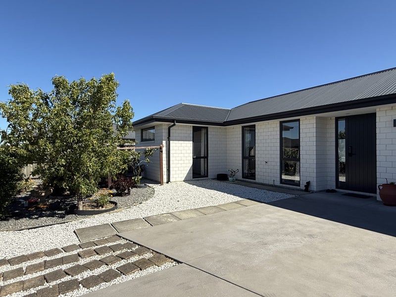 Rolleston, 2 bedrooms64316567757955110