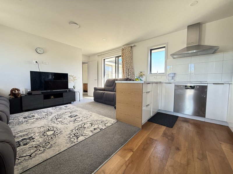 Rolleston, 2 bedrooms64316567757955112