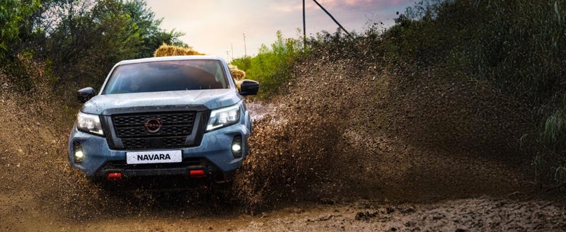 2021 Nissan Navara NZ NEW SHAPE HARDLID TOWBAR...64316774431362110