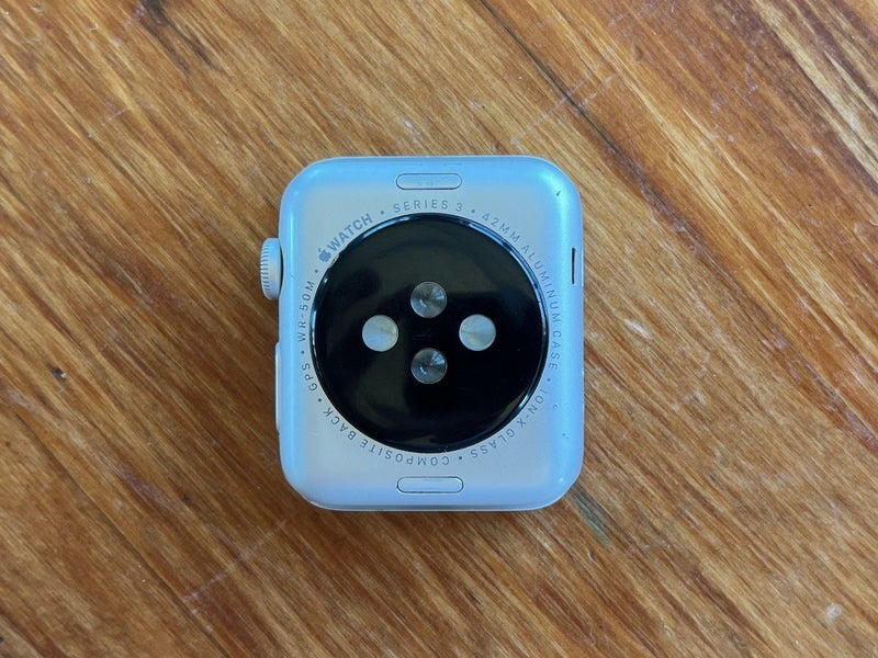 Apple Watch Series 3 (42mm) + Chargers + Extra Bands & Cases | Full Kit64316715108099112