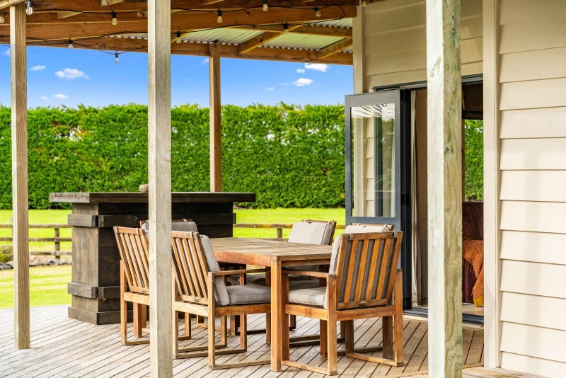 Multiple income streams - home, cottage & shed64316878931459114