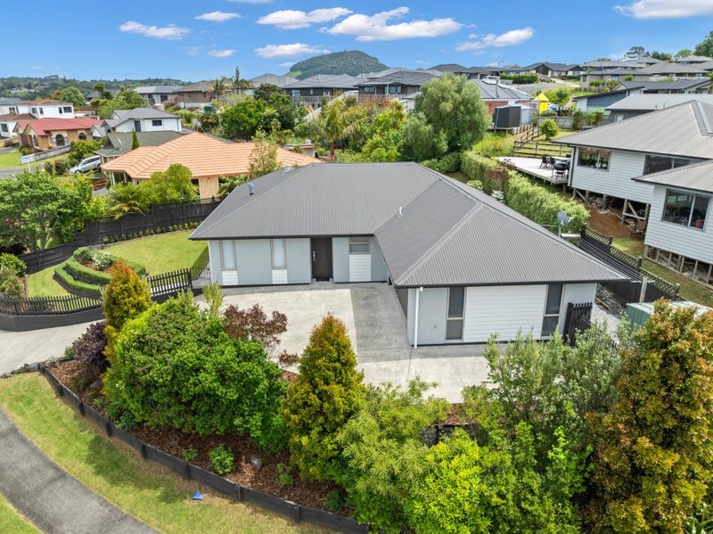 Vendors bought, no question - this is selling!64316967436419114