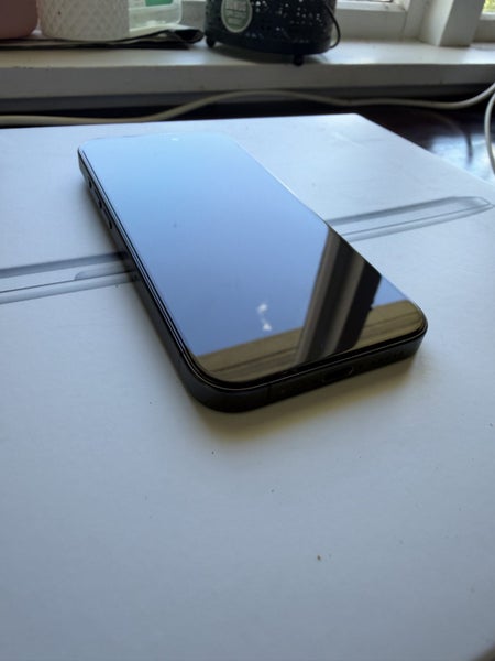 iPhone 15 Pro – 128 GB (Black Titanium)64317026465410112