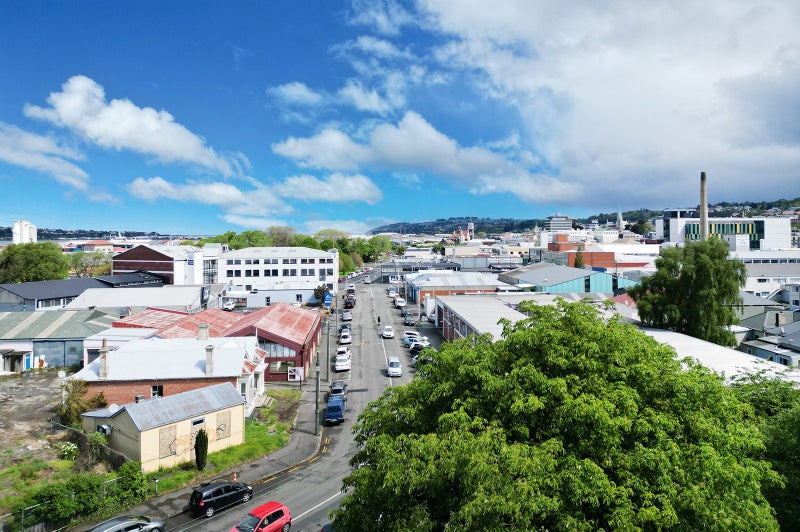 Prime multi-title development opportunity64317399617027114