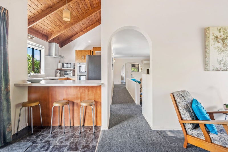 Multi-Generational Home Ready to Go!64317294499713112