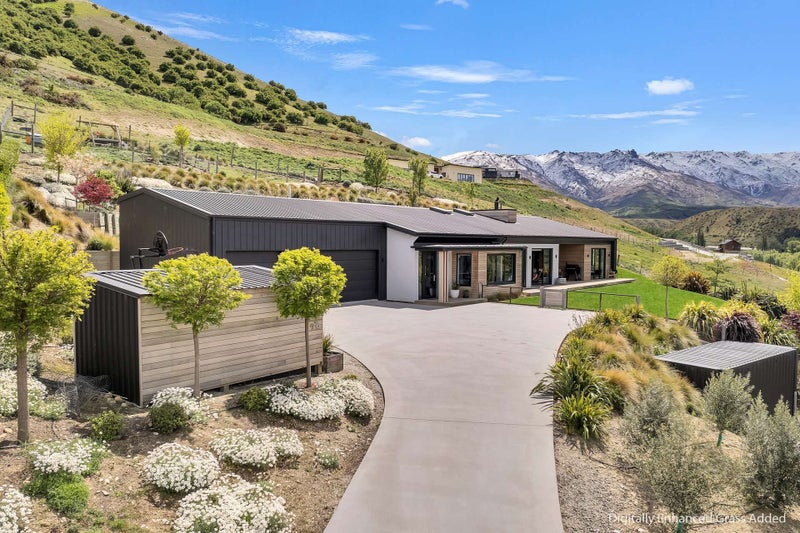 Architectural Brilliance. Views to Live For.64317399449474110