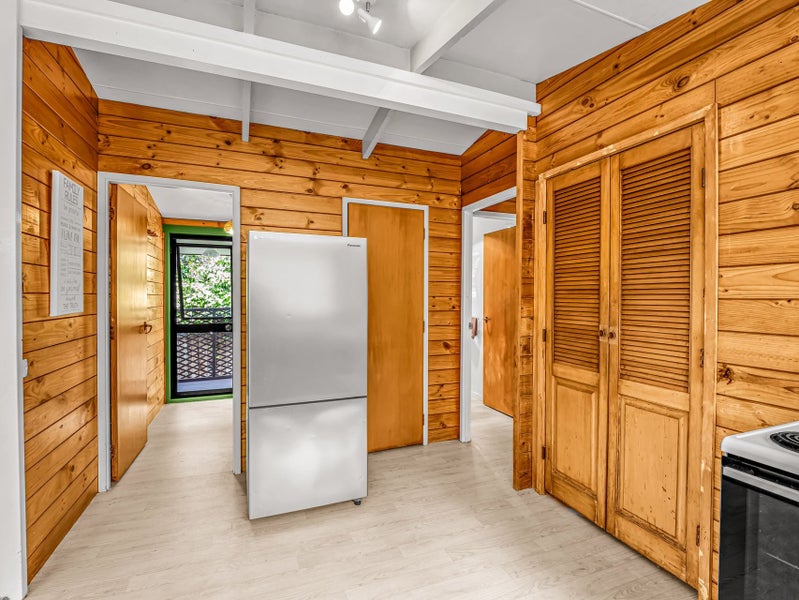 Unique Hillside Hideaway64317503216258113