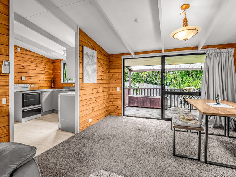 Unique Hillside Hideaway64317503216258114