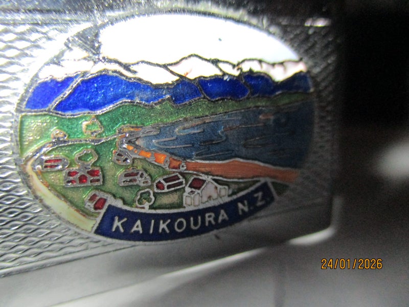 Vintage Kaikoura serviette ring Carousel 6