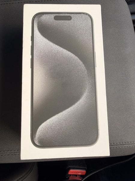 iPhone 15 pro64317653242755110