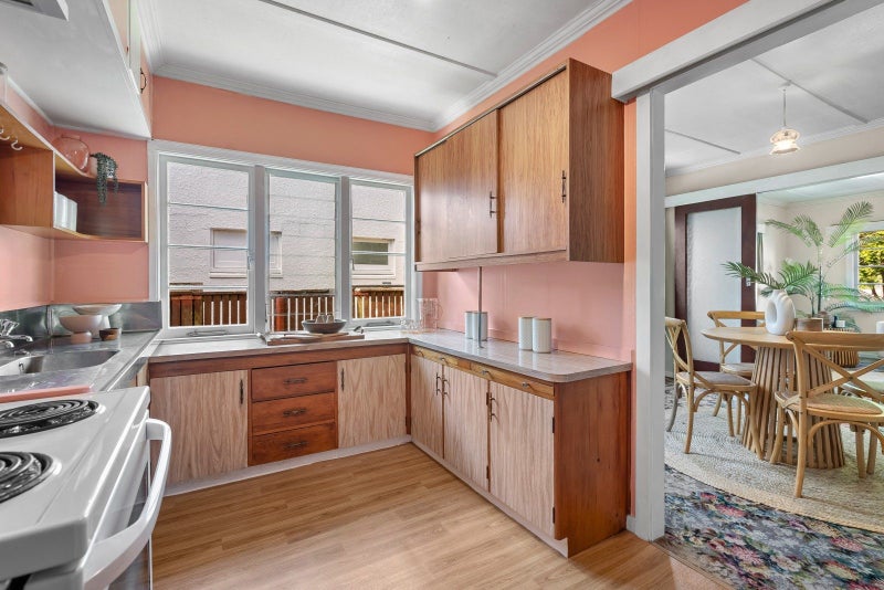 1940s wonderland - a rare gem!64317698355585112