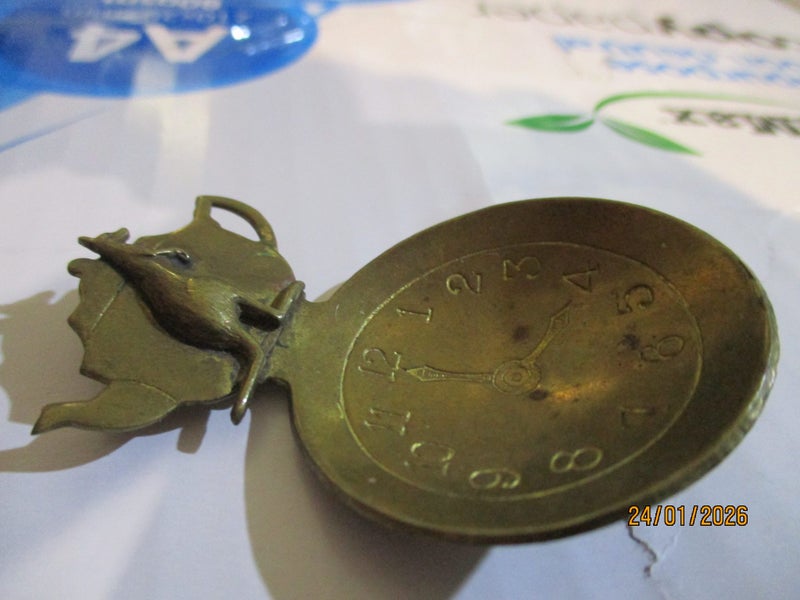 Brass kangaroo , Australia, tea caddy spoon Carousel 2