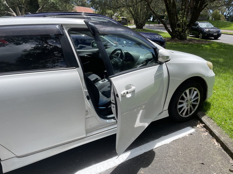 2006 Toyota Fielder 1.864318001834242113