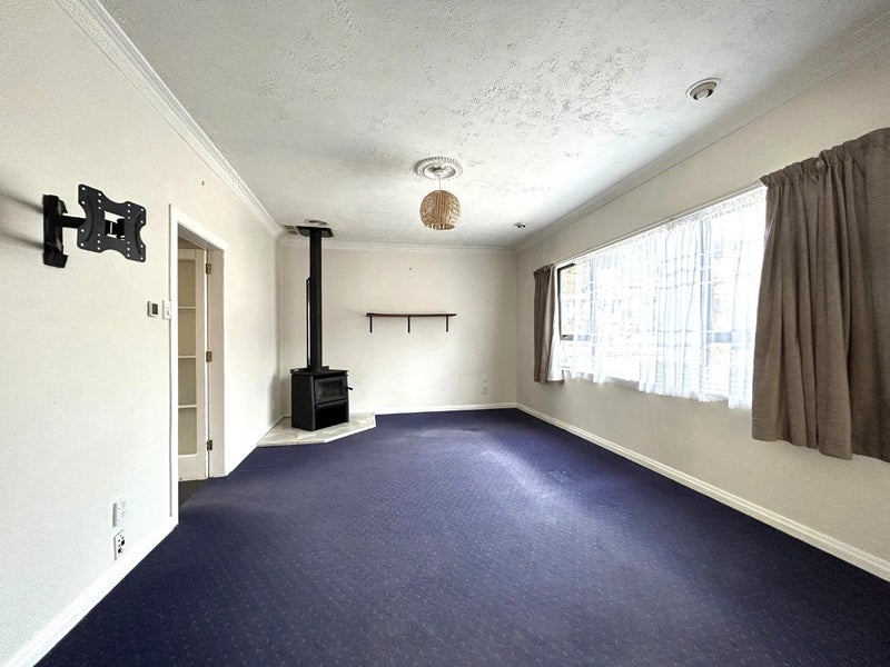 Toi Toi, 3 bedrooms64318002070657112