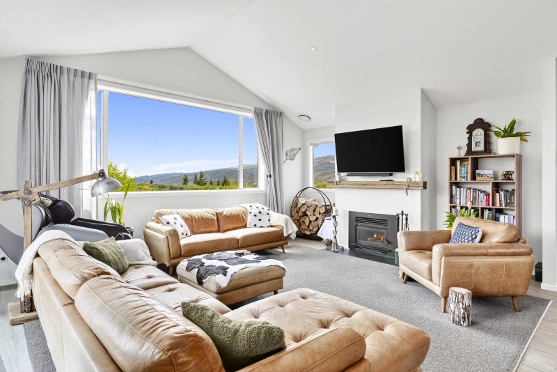 Where Every Day Begins with a View!64318002101889113