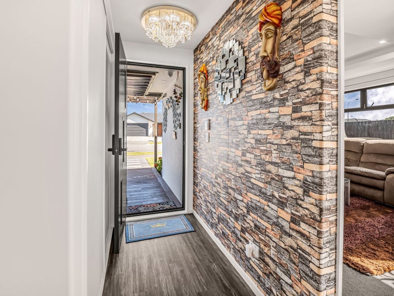 A Wonder Home in TOP LOCATION64318109733763111