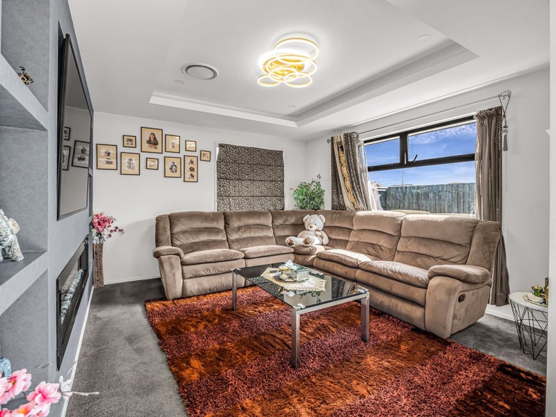 A Wonder Home in TOP LOCATION64318109733763113