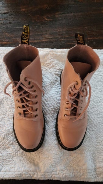 ~" Dr Martens "~ Pascal Peach Leather Lace Up Boots ~ Size 9 ~64419217123713113