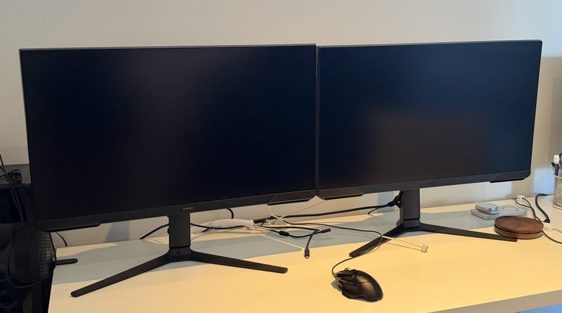 27” Gaming Monitors (x2) (Samsung Odyssey G3) — Bundle $50064318231432833111