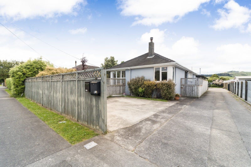 Three bedrooms, great value!64318307969027110