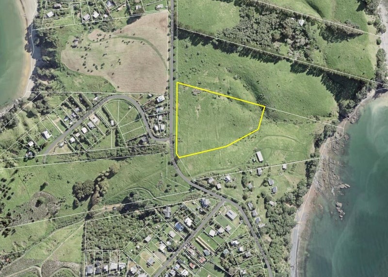 Grandstand building Site64318399791235113