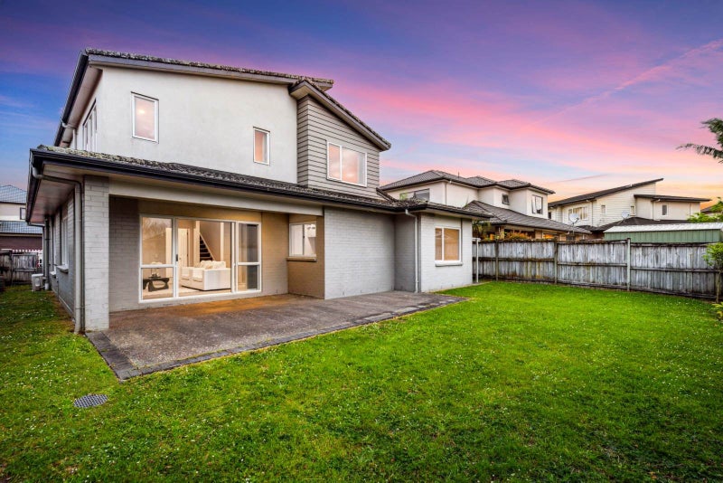 A Must-See Family Home in Prime Location!64318399886339111