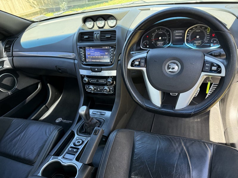 2012 Holden HSV Maloo R8 317 6 Speed Manual64318399701250114