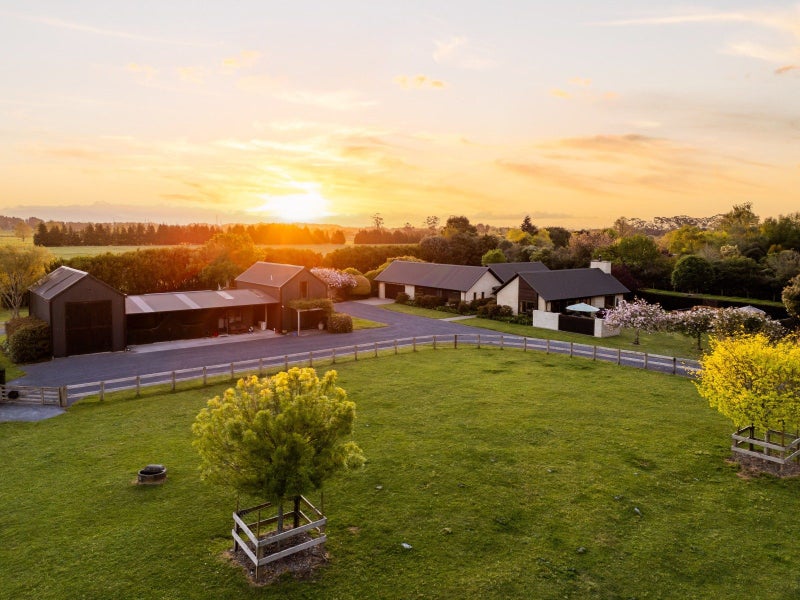 Saddle up, the good life is here!64318611871362112