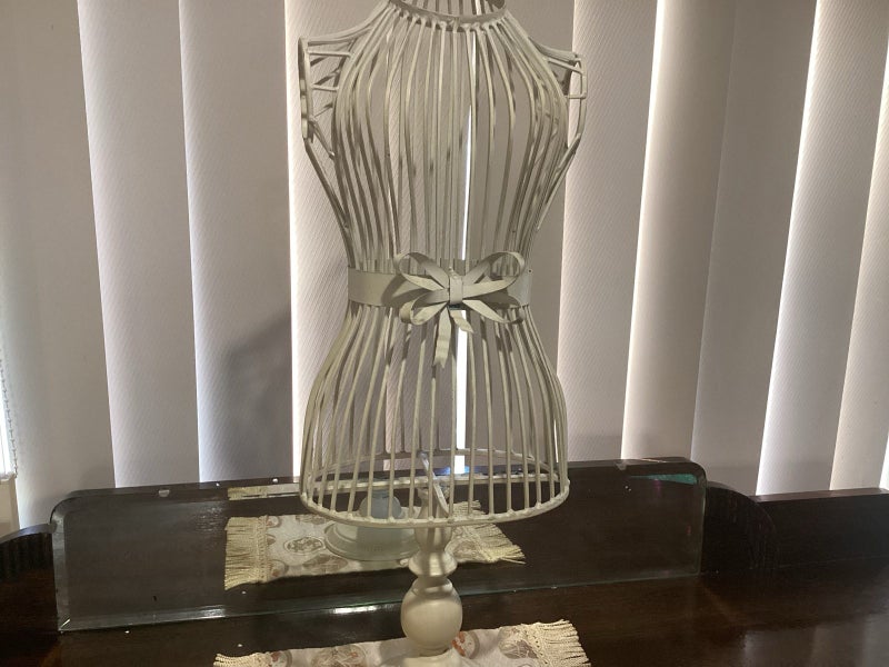 Vintage Tailors Wired bust mannequin on stand Carousel 2