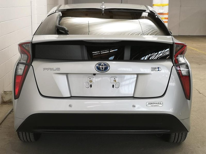 2018 Toyota Prius Hybrid, low ks, nice n tidy64319518682369114