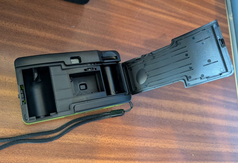 Kodak M38 - 35mm Film Camera Working Lime Green Carousel 2