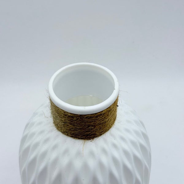 White Textured Diffuser Vase64401459092098111