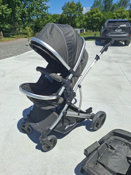 Hauck Duett 2 Twin Pushchair - Never Used64326139842689114