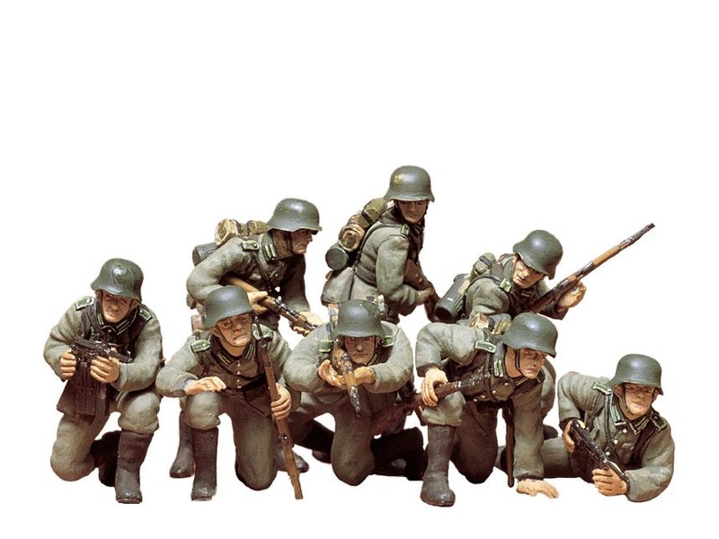 TAMIYA 35061 1/35 German Panzer Grenadiers Set Carousel 1