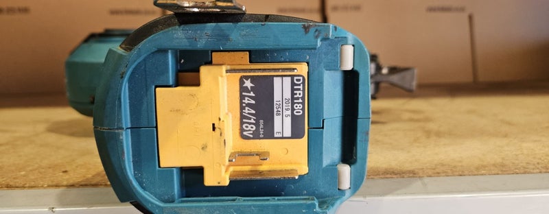 Makita Ex Demo DTR180ZK 18V LXT Brushless Rebar Tying Tool - Tool Only No Case Carousel 3