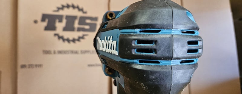 Makita Ex Demo DTW1002Z 18V Brushless ½" Impact Wrench - Good Condition Carousel 2