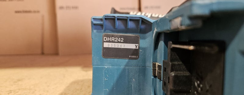 Makita Ex Demo DHR242Z 18V Brushless 24mm SDS Plus Rotary Hammer Good Condition Carousel 3