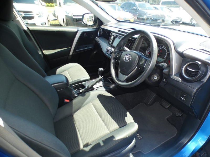 2018 Toyota RAV4 GX AWD64327849276291112