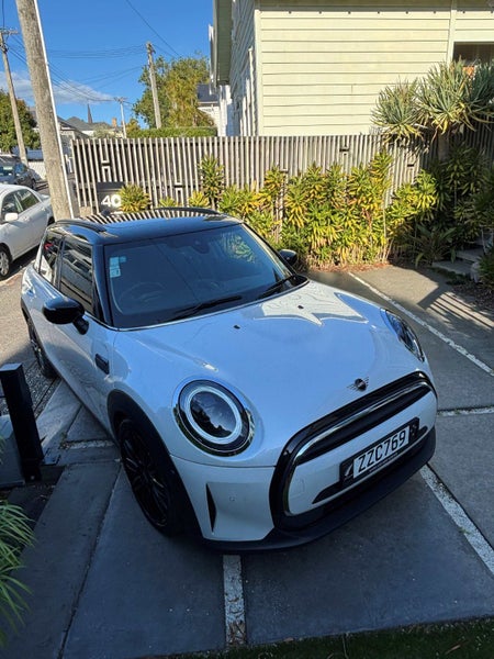 2023 MINI Hatch Cooper64327849292545112