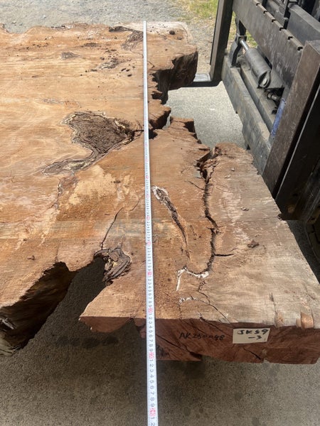 AK250048 – Extra Thick Ancient Swamp Kauri Stump Slab64327789885314114