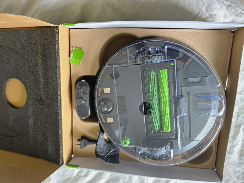 NEW Roomba i2 IRobot vacuum Carousel 2
