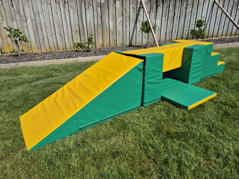 Hart Sports - Cross the River Set Carousel 2