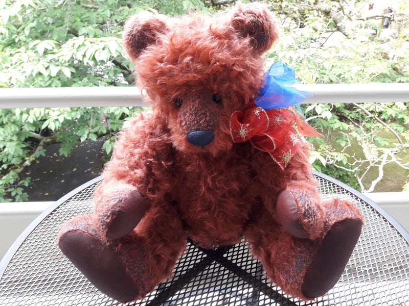 "SHOOTING STAR" #1/2 TEDDIES IN THIS LTD EDITION 22 1/2 INCHES (57.15CM) MOHAIR Carousel 1