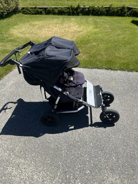 Mountain Buggy Duet/Double Pram64416233230338112