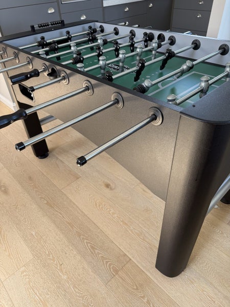 Foosball Table64328190692225114